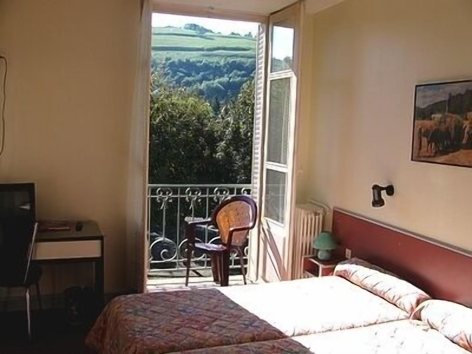 לה בורבול Hotel Au Val Dore מראה חיצוני תמונה