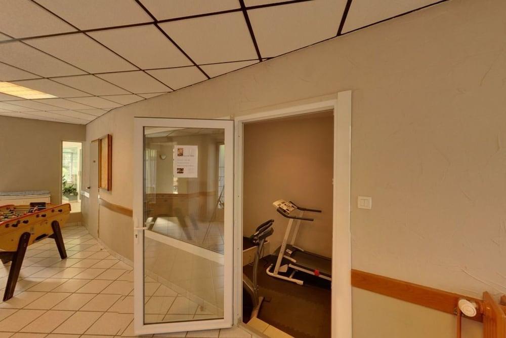 לה בורבול Hotel Au Val Dore מראה חיצוני תמונה