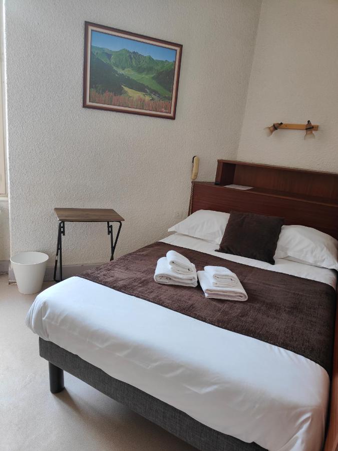 לה בורבול Hotel Au Val Dore מראה חיצוני תמונה