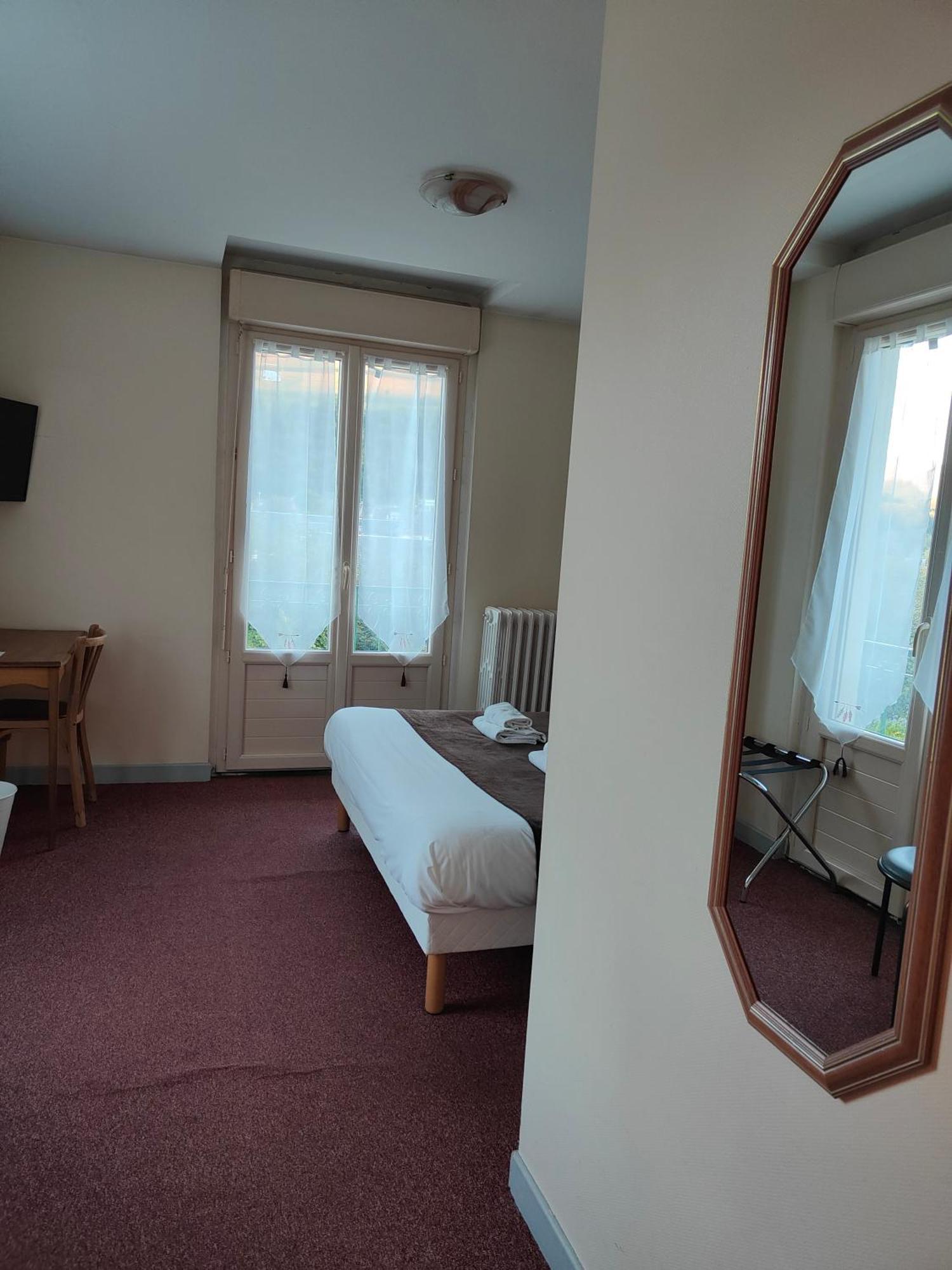 לה בורבול Hotel Au Val Dore מראה חיצוני תמונה