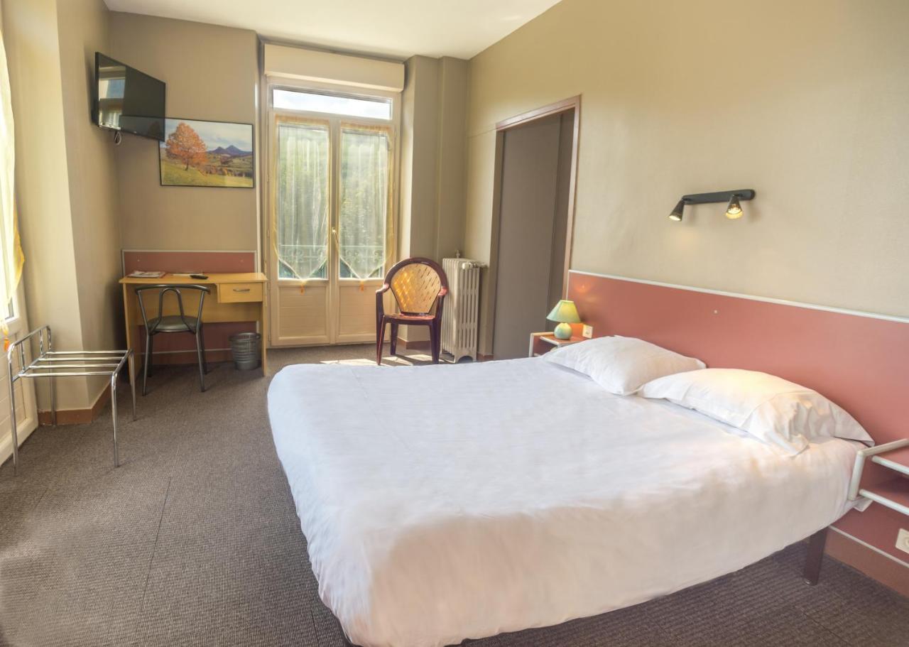 לה בורבול Hotel Au Val Dore מראה חיצוני תמונה