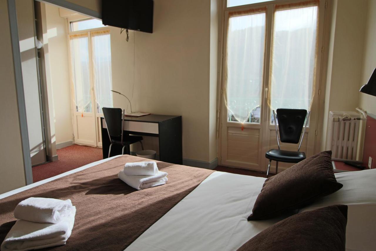 לה בורבול Hotel Au Val Dore מראה חיצוני תמונה